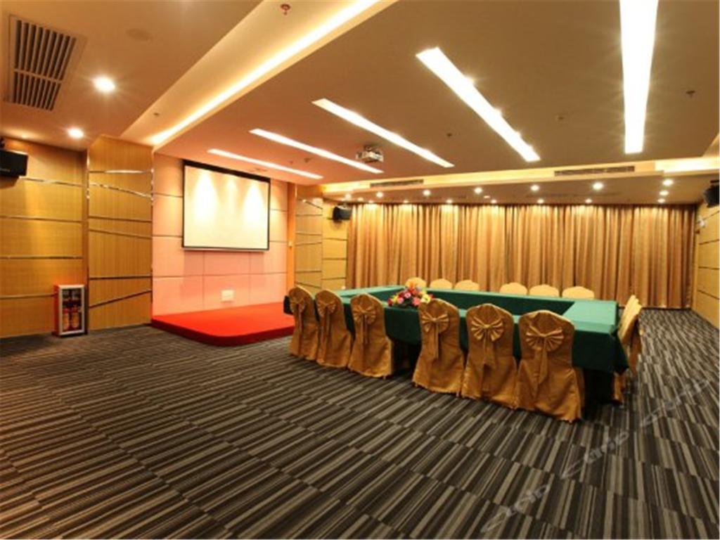 Cedar Hotel Yuzhu Ngoại thất bức ảnh