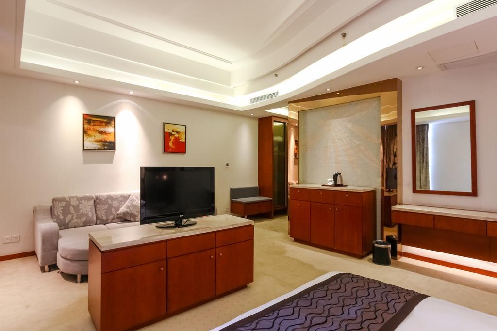 Cedar Hotel Yuzhu Ngoại thất bức ảnh