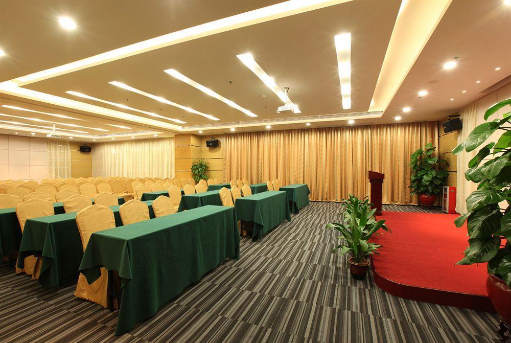 Cedar Hotel Yuzhu Ngoại thất bức ảnh